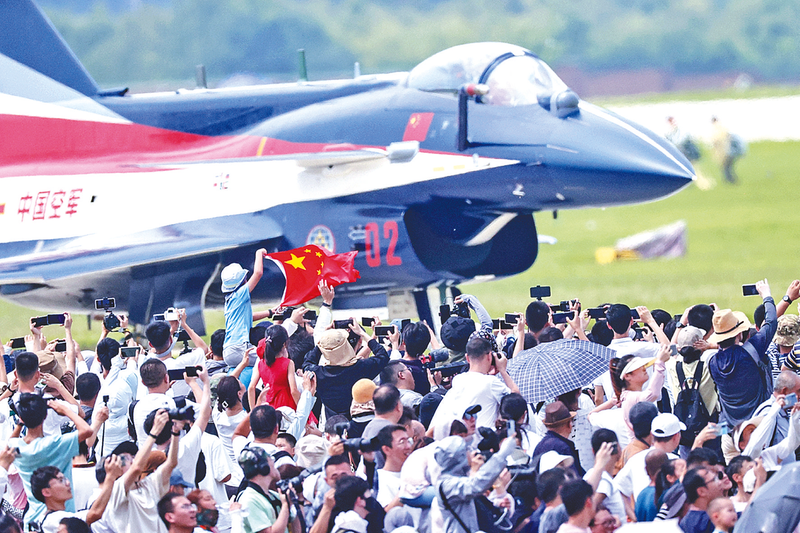 快播牛B电影长春航空展迎来首个公众日